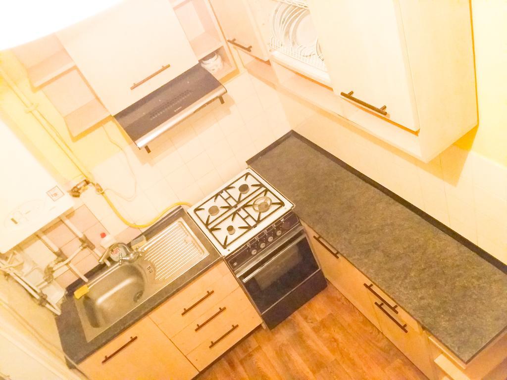 Apartment Kostyushka Lviv Quarto foto