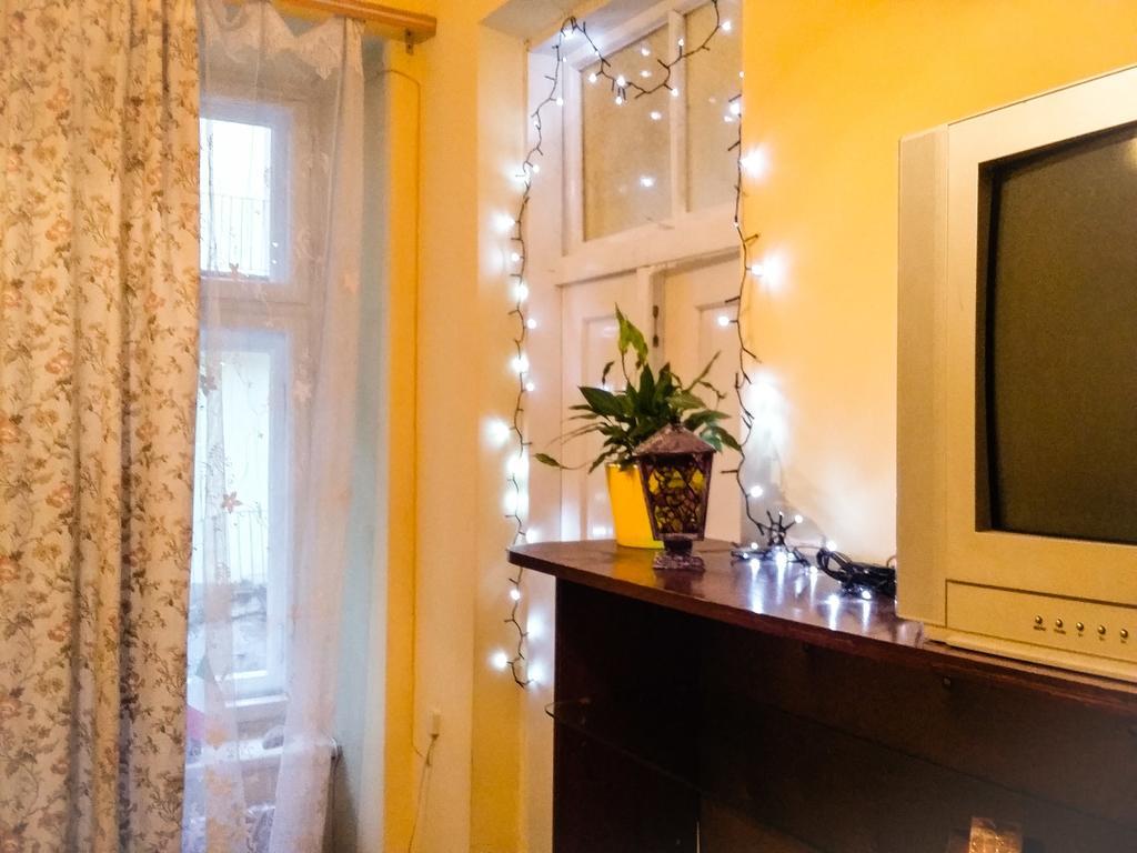 Apartment Kostyushka Lviv Quarto foto